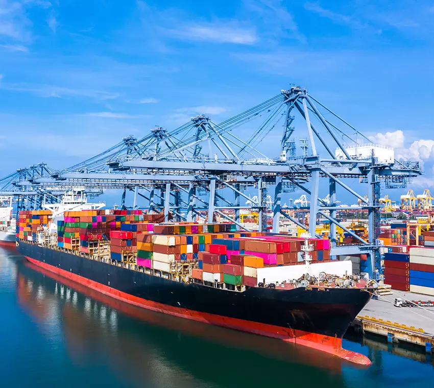 国際海上貨物輸送ソリューションによる貿易の効率化